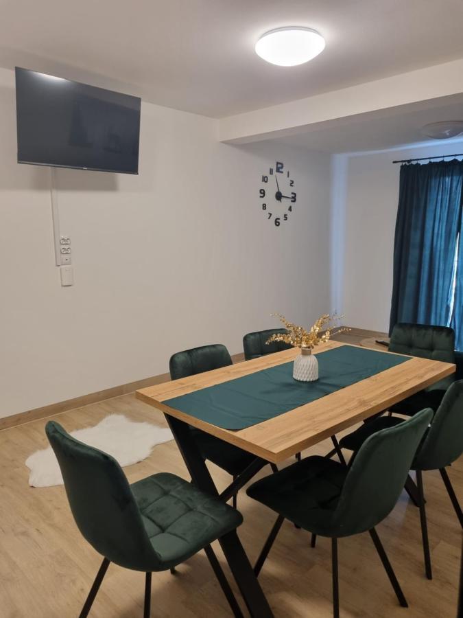Apartamenty Jelen Pod Grapom Banska Nizna Exterior foto